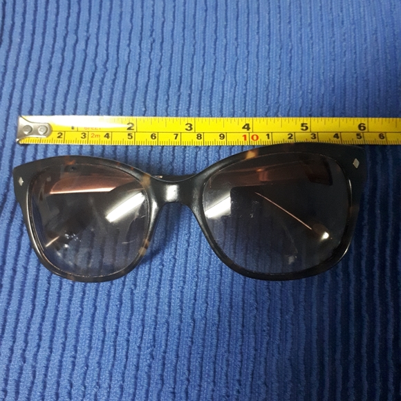 French Connection UK and Fossil Sunglasses - Picture 6 of 8
